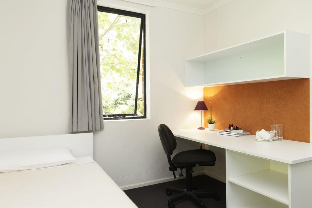 Sydney University Village Bagian luar foto
