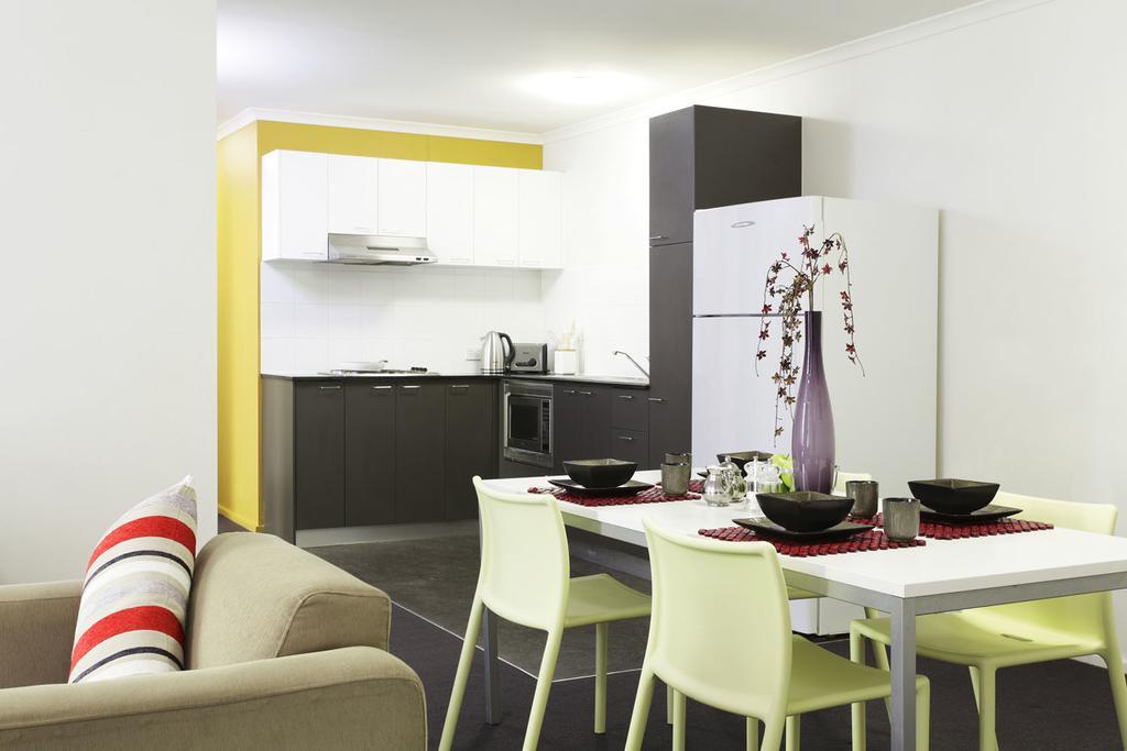 Sydney University Village Bagian luar foto