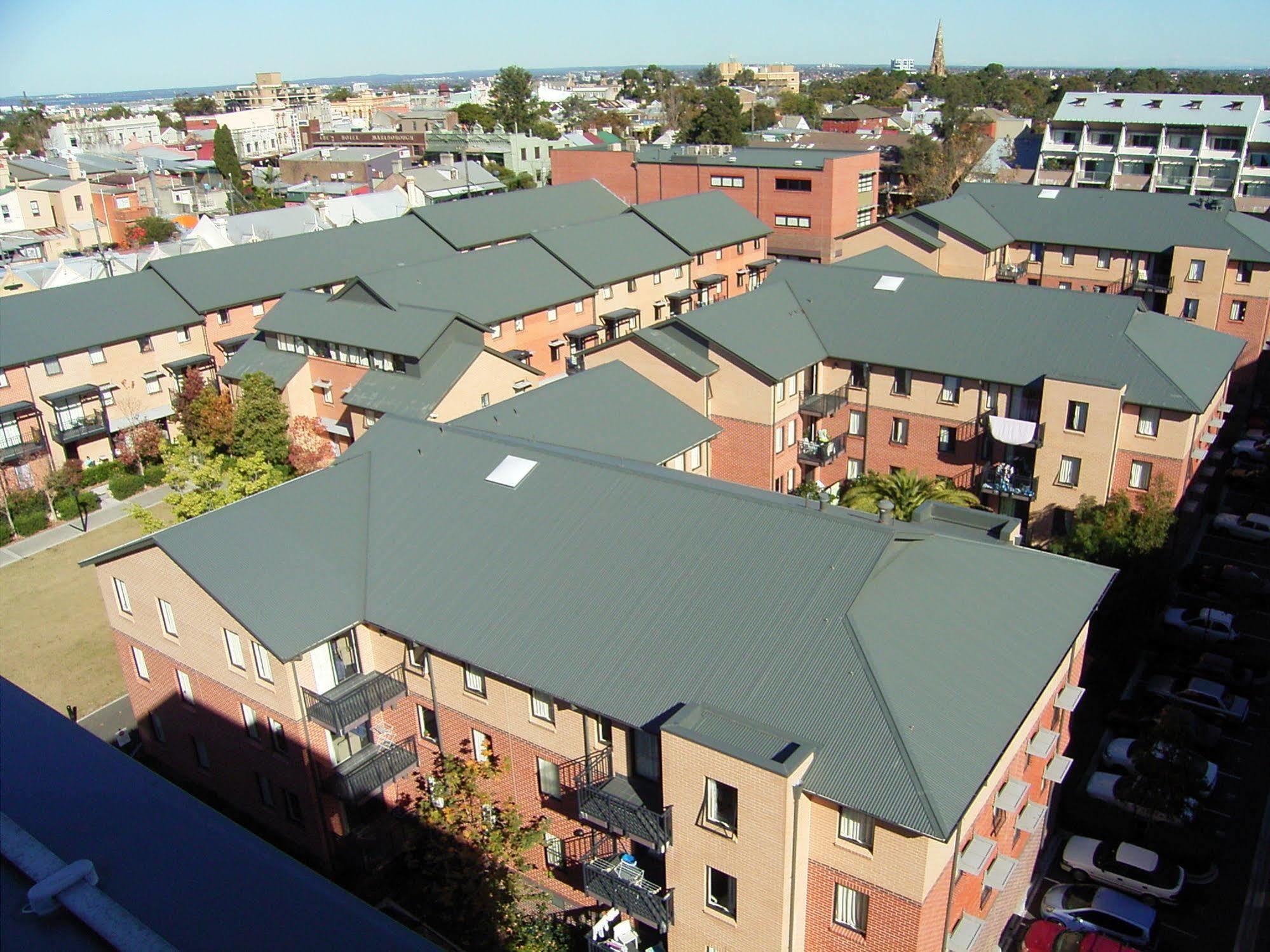 Sydney University Village Bagian luar foto